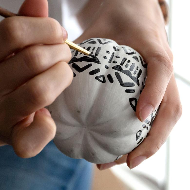 パンプキン Mサイズ 置物 オブジェ かぼちゃ ハロウィン パーティー グッズ 雑貨 ブラック 木彫り DIY デコレーション コーディネート  おしゃれ 13964 | ELEMENTS（インテリア） | 07