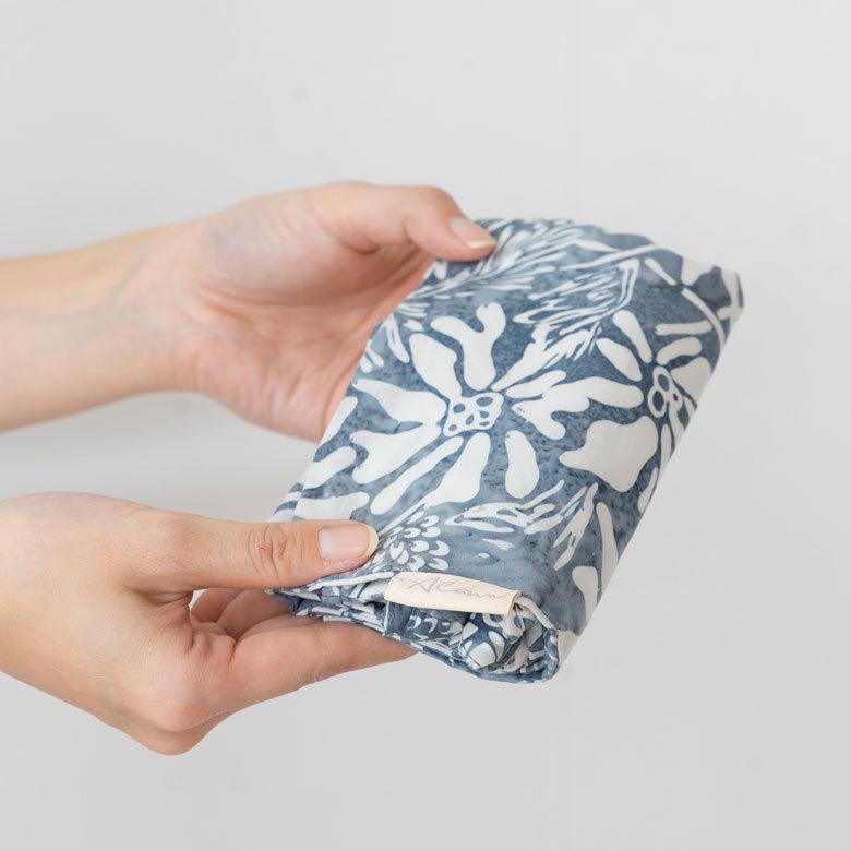 メール便対応 巾着 小物入れ スタンプ バティック 花柄 Alami アラミ トート エコ バッグ ランチ お弁当 手提げ 袋 おしゃれ 北欧  ナチュラル リゾート 14006 | ブランド登録なし | 13