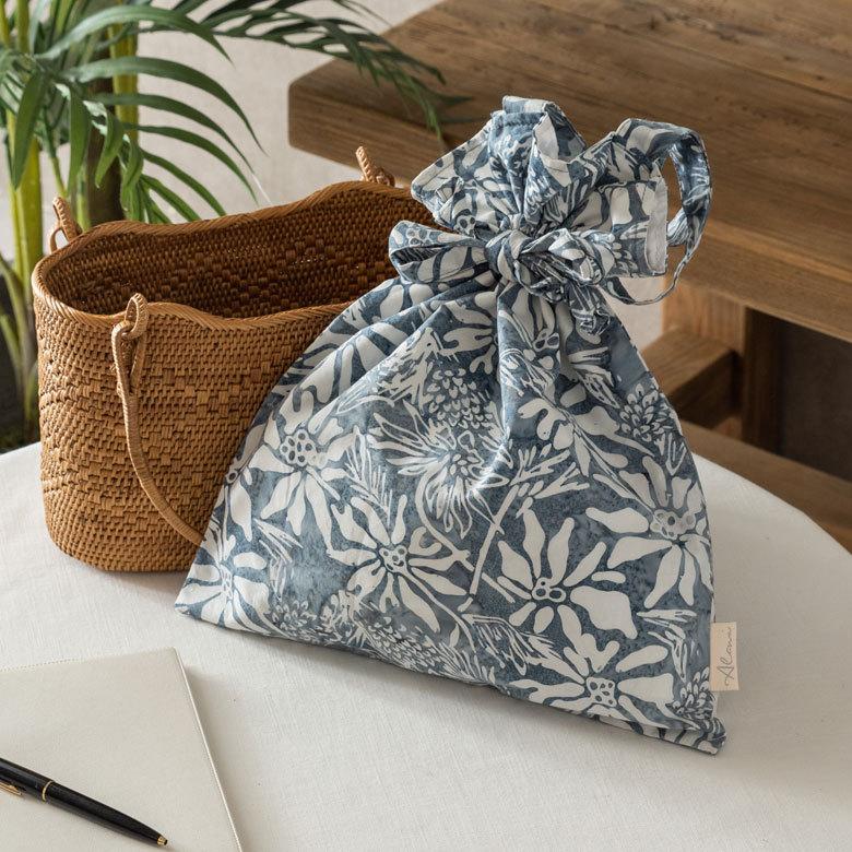メール便対応 巾着 小物入れ スタンプ バティック 花柄 Alami アラミ トート エコ バッグ ランチ お弁当 手提げ 袋 おしゃれ 北欧  ナチュラル リゾート 14006 | ブランド登録なし | 02