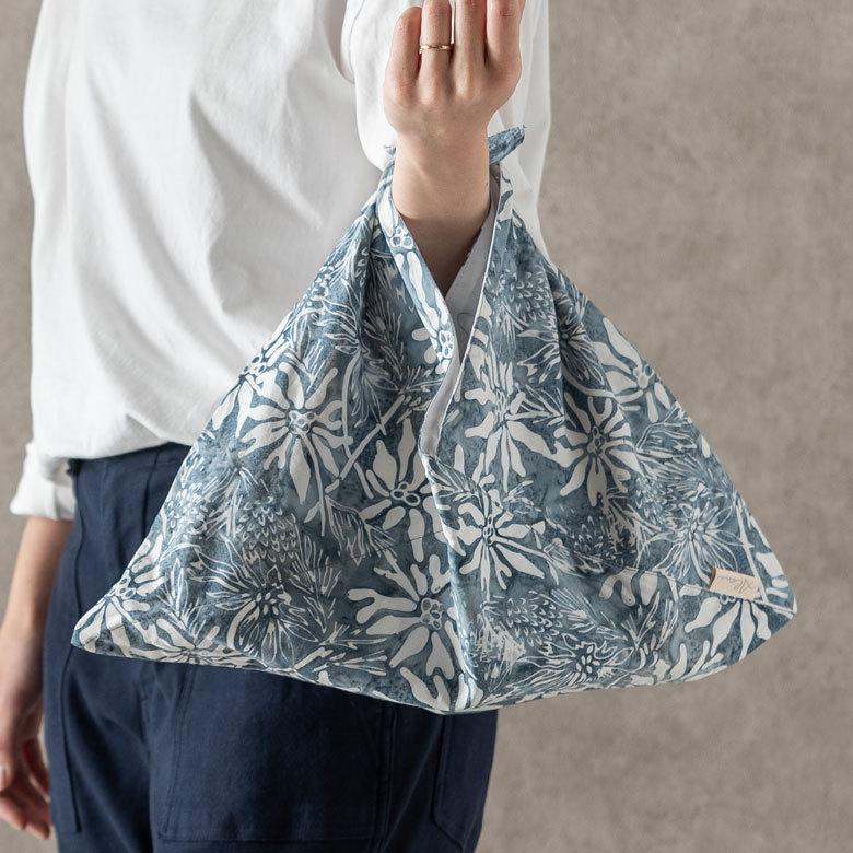メール便対応 バッグイン バッグ あずま 袋 インナー スタンプ バティック 花柄 Alami アラミ ランチ 風呂敷 エコ おしゃれ 北欧  ナチュラル リゾート 14007 | ブランド登録なし