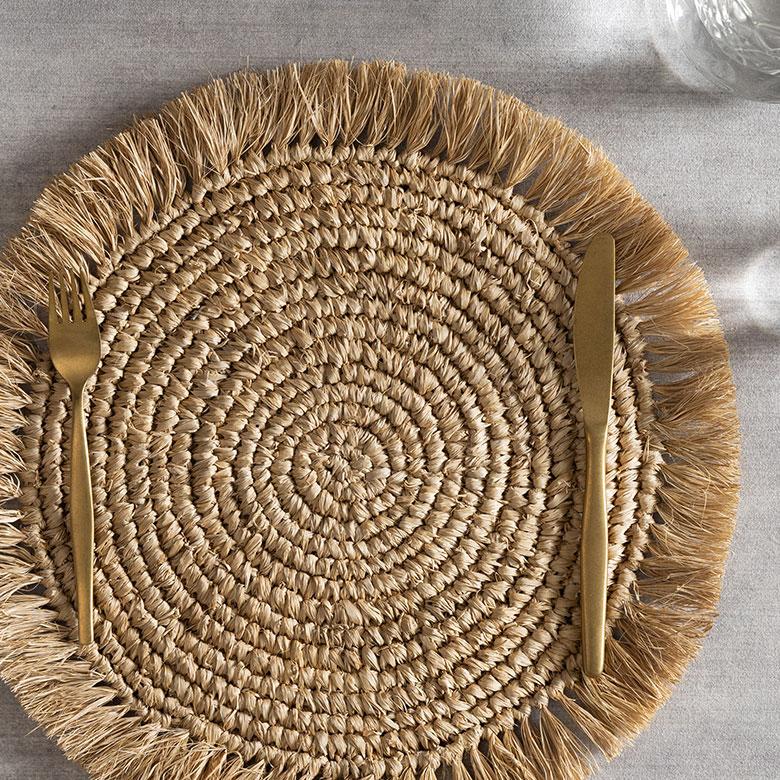 ランチョン マット ラフィア ラウンド 円形 丸 プレース 直径 約 38cm ランチ プレイス ディスプレイ おしゃれ 北欧 リゾート 雑貨 インテリア 西海岸 14092 | ELEMENTS（インテリア） | 01
