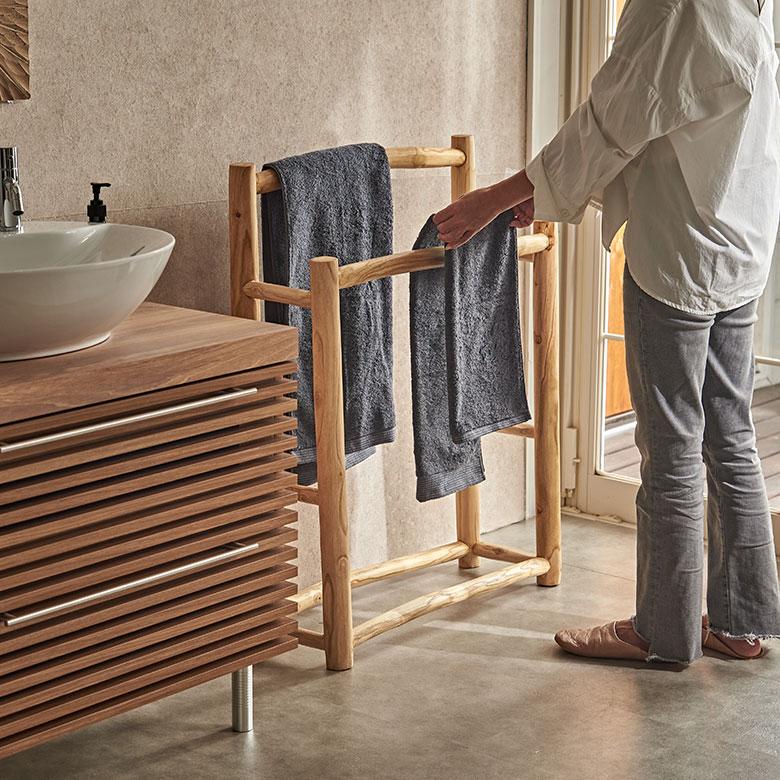 タオルハンガースタンド タオルハンガー 2連 タオル干し スタンド 天然木 タオル掛け 無垢材 タオルスタンド 洗面所 バスタオル チーク材 北欧 西海岸 14231 | ELEMENTS（インテリア） | 10