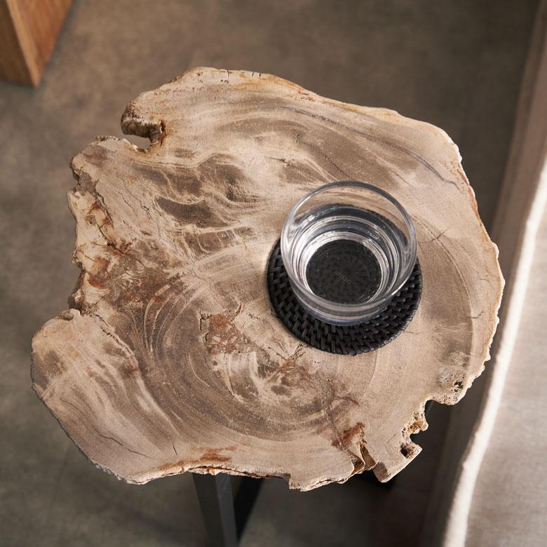 サイドテーブル おしゃれ 木製 アイアン 脚 ソファ テーブル ナイトテーブル 無垢 完成品 フラワースタンド 珪化木 北欧 リゾート 家具 インテリア 西海岸 14242 | ELEMENTS（インテリア） | 03