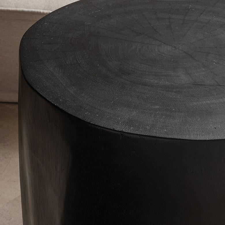 サイドテーブル コーヒーテーブル 丸 木製 黒 丸太 テーブル ローテーブル おしゃれ 小さめ 円形 丸型 天然木 無垢材テーブル 家具 インテリア 西海岸 14357 | ELEMENTS（インテリア） | 01