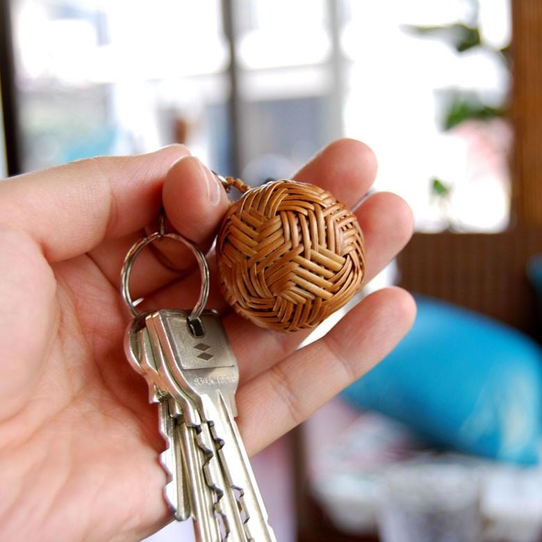 キーホルダー ボール型 アタ ストラップ バリ雑貨 アジアン ハンドメイド 手作り ナチュラル おしゃれ 2101 | ブランド登録なし | 04