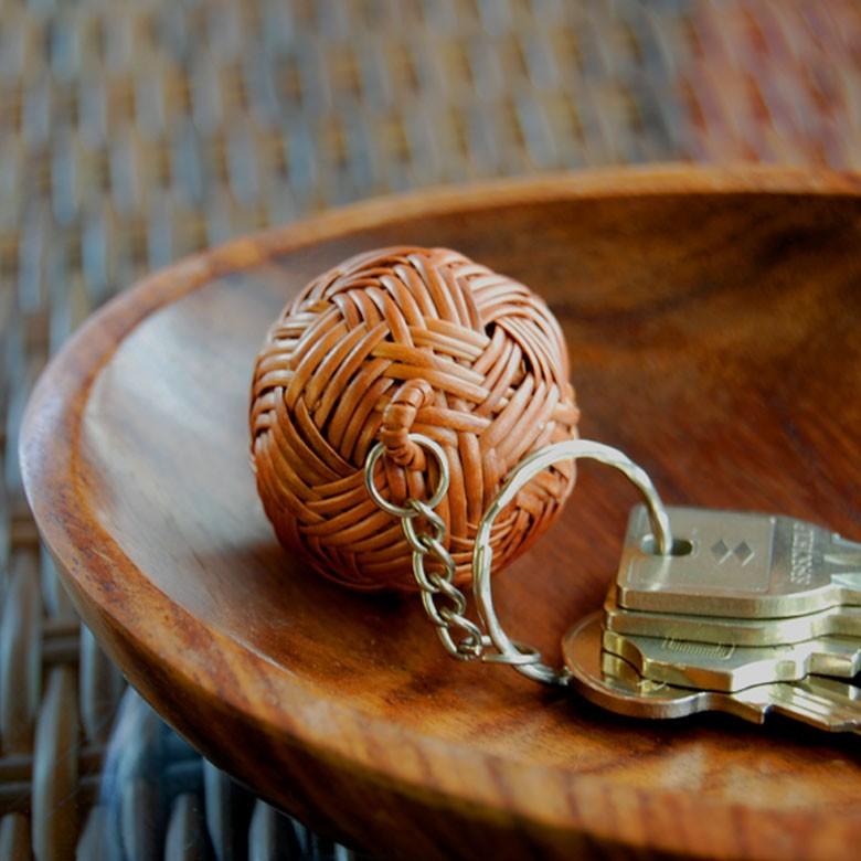 キーホルダー ボール型 アタ ストラップ バリ雑貨 アジアン ハンドメイド 手作り ナチュラル おしゃれ 2101 | ブランド登録なし | 05