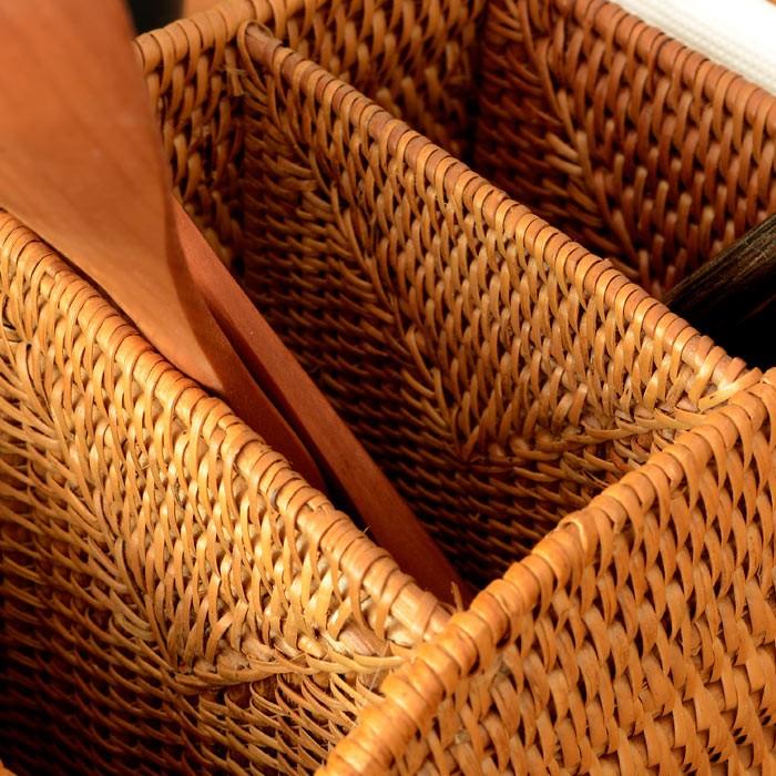 リモコンスタンド リモコン立て ペン立て デスク 机 収納バスケット 間仕切り 4分割 カトラリースタンド 箸立て Bタイプ アジア工房 2304 | ELEMENTS（インテリア） | 01