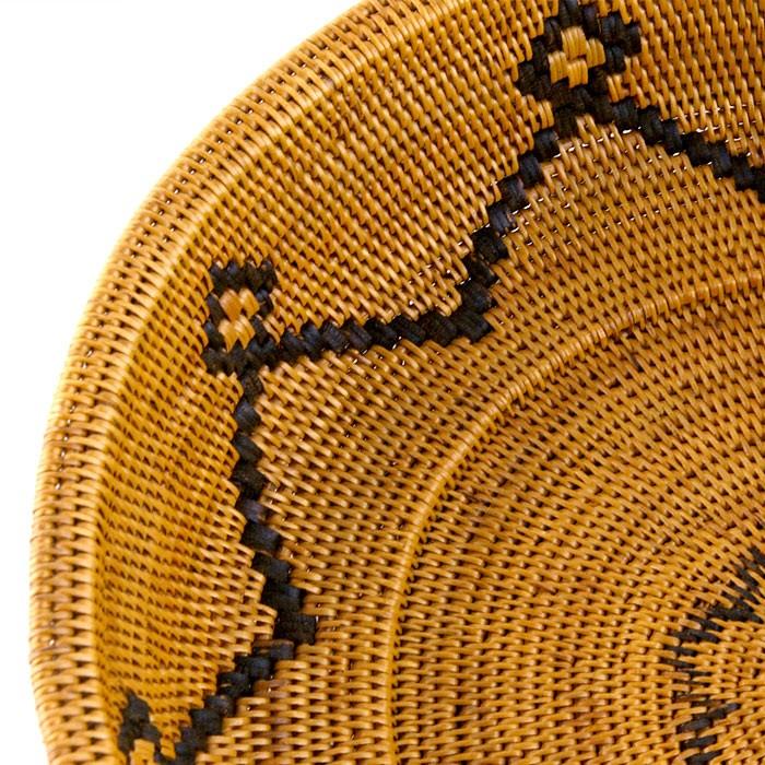 アタで編まれた円形の果物かご アジア工房 2702 | ブランド登録なし | 01