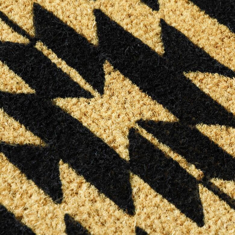 玄関マット ドアマット 室外 コイヤーマット オルテガ柄 ネイティブ柄 エントランス テラス デッキ 勝手口 泥落とし ココナッツ ココヤシ おしゃれ 32118 | ELEMENTS（インテリア） | 04