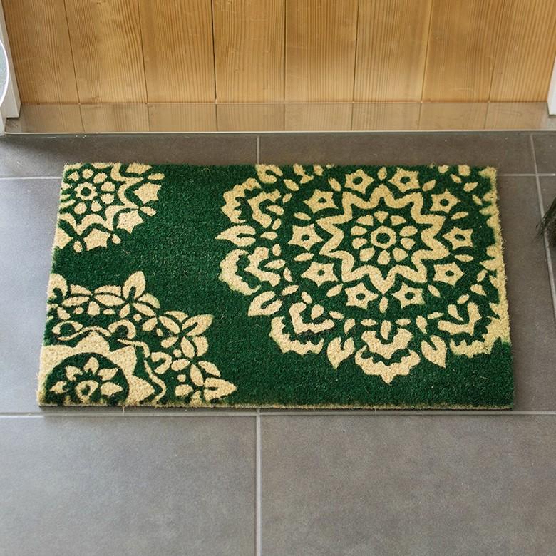 コイヤーマット 玄関マット ドアマット 室外 バティック柄 グリーン エントランス テラス デッキ 勝手口 泥落とし 雪 ココナッツ ココヤシ おしゃれ 32127 | ELEMENTS（インテリア） | 02