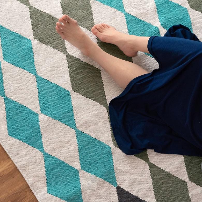 ラグ カーペット ラグマット ダイヤ柄 ひし形 綿100% 140×200cm ブルー
