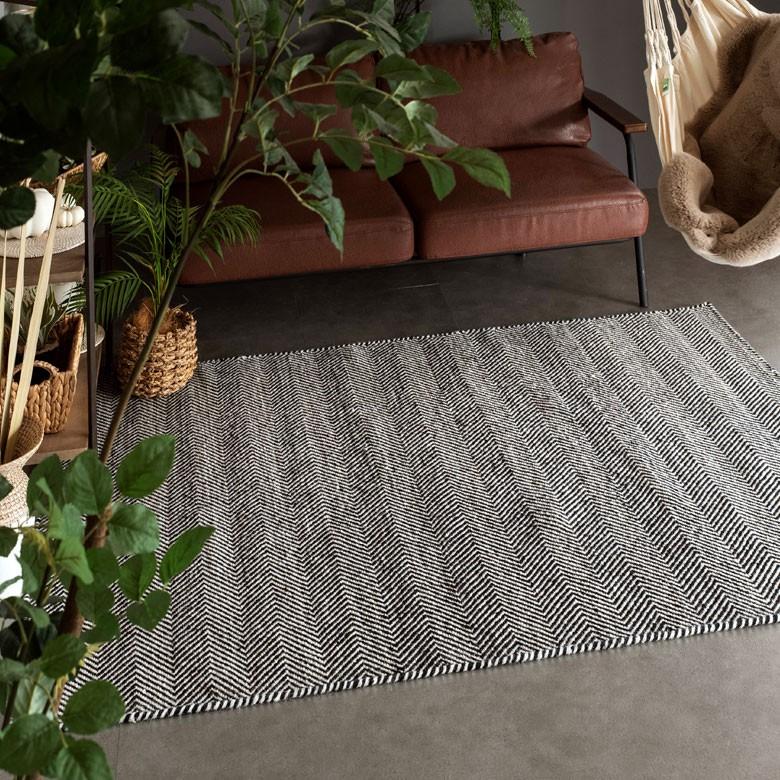 ラグ ラグマット 約140×200cm インド製 コットン ブラック ホワイト