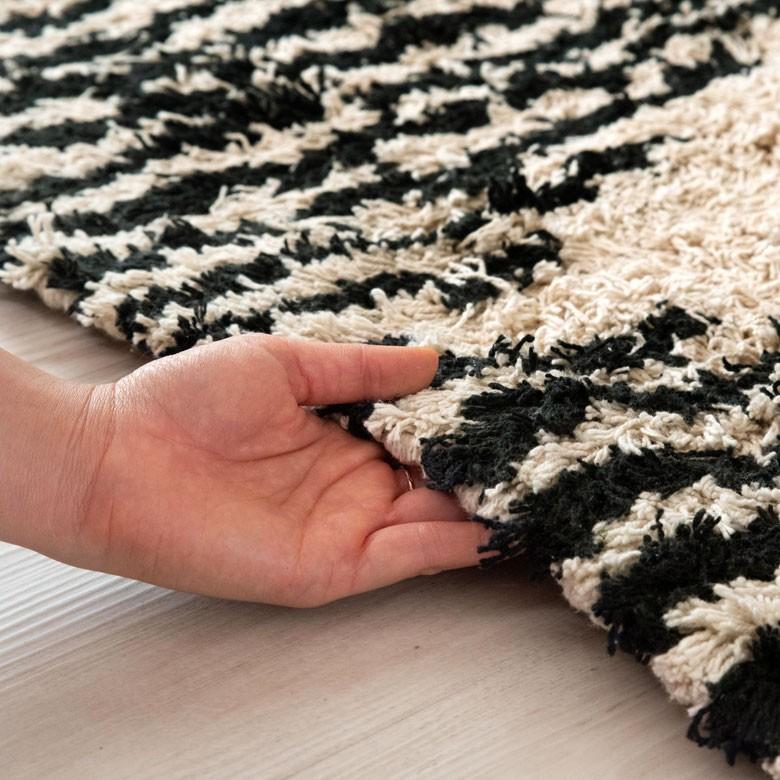 ラグ ラグマット ダイヤ柄 ダイヤモンド 100×140cm 白黒 BOHO カーペット 絨毯 じゅうたん おしゃれ エスニック ボーホー モノトーン  オールシーズン 34415 | ブランド登録なし | 06