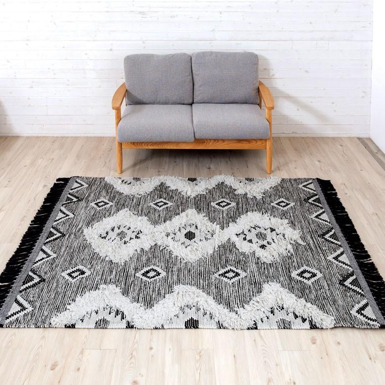 ラグ ラグマット オルテガ柄 140×200cm 白黒 BOHO カーペット 絨毯
