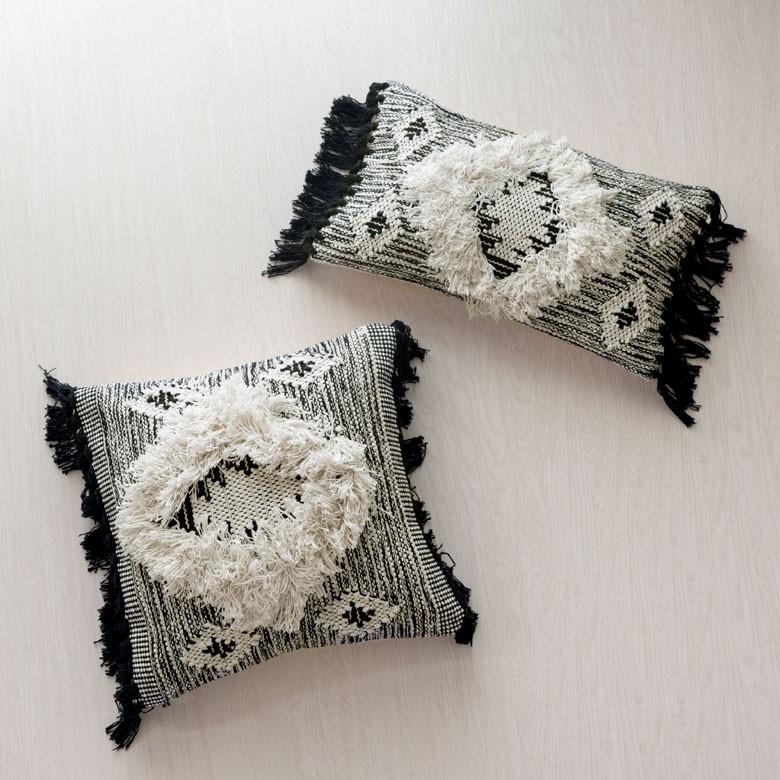 クッションカバー クッション オルテガ柄 エスニック フリンジ 30×50cm白黒 BOHO カバー おしゃれ お洒落 エスニック ボーホー モノトーン 四角 34422 | ブランド登録なし | 12