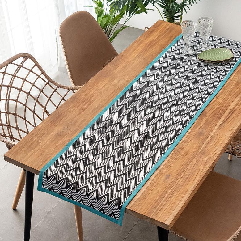 テーブルランナー インド ブロック プリント 柄 綿 コットン W約150cm テーブルカバー 布 ダイニング ブラック アジアン エスニック 34452-bk | ブランド登録なし