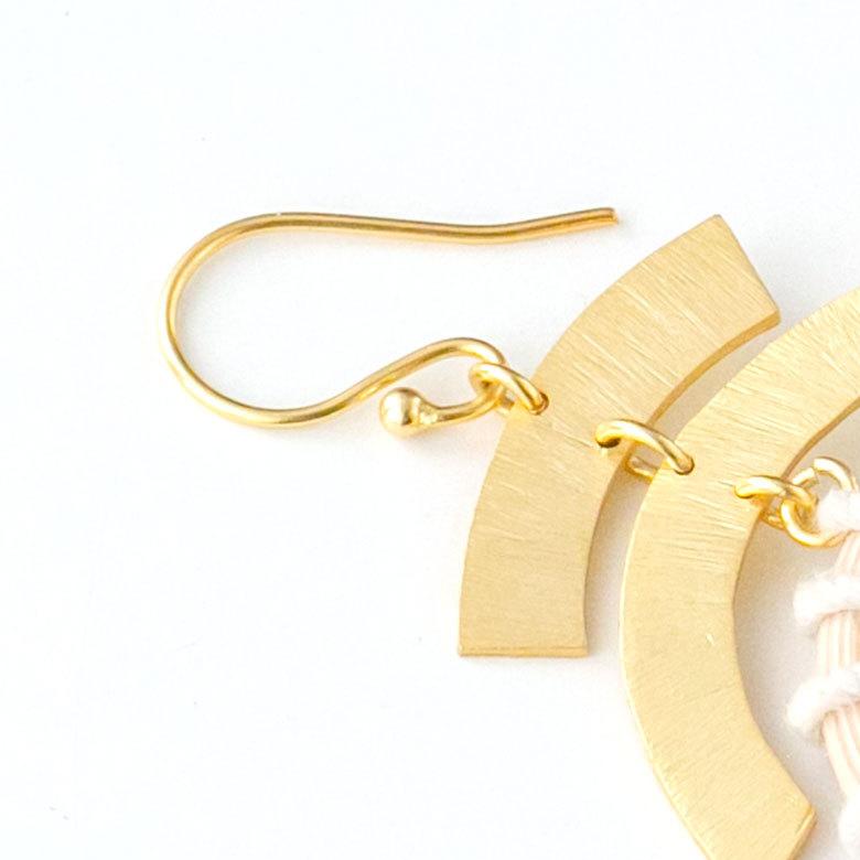 ピアス 真鍮 ラタン ゴールド アクセサリー レディース フックピアス エスニック 揺れる エレガント カジュアル アジアン おしゃれ 34455 | ブランド登録なし | 05