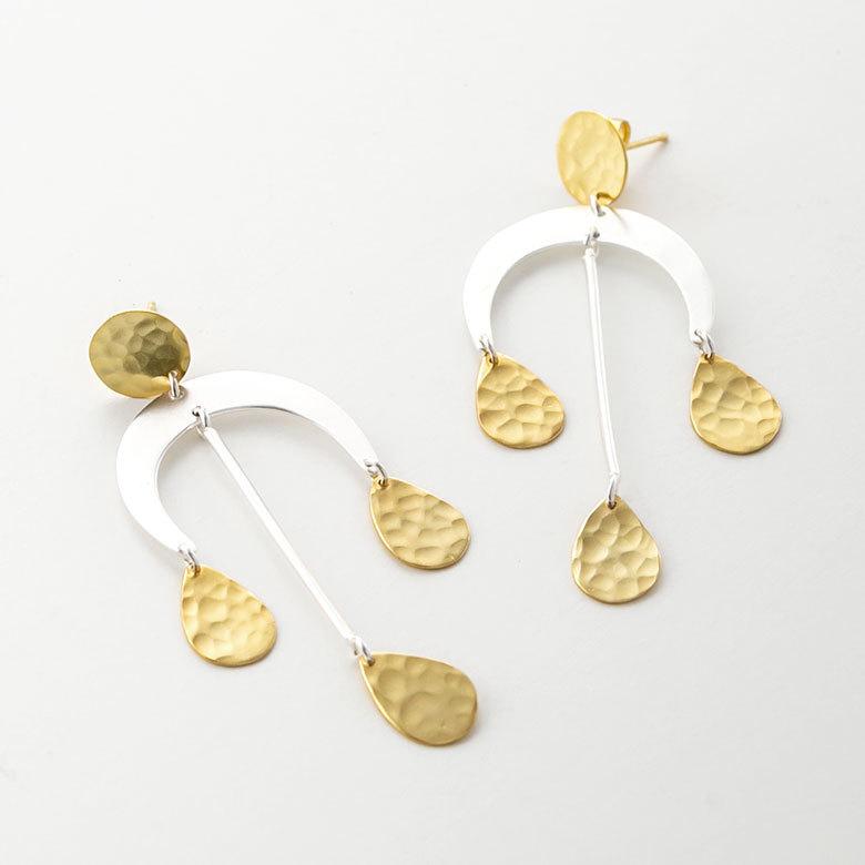 ピアス 真鍮 シルバーゴールド アクセサリー レディース フックピアス エスニック 揺れる エレガント カジュアル アジアン おしゃれ 34456 | ブランド登録なし | 01