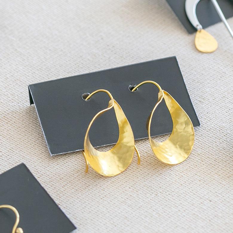 ピアス 真鍮 ゴールド アクセサリー レディース フック ピアス エスニック 揺れる エレガント カジュアル アジアン おしゃれ 34457 | ブランド登録なし | 04