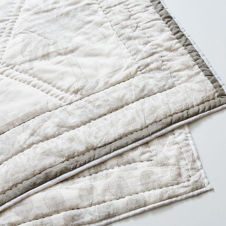 マルチカバー キルト 大判 ブランケット 正方形 ソファ ベッド ヤシの木 春 夏 秋 冬 綿 コットン ベビー 子供 洗える 洗濯可  おしゃれ 北欧 34462 | ブランド登録なし | 06