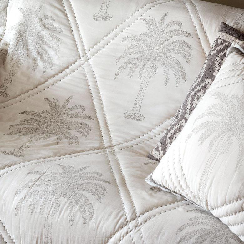 マルチカバー キルト 大判 ブランケット 正方形 ソファ ベッド ヤシの木 春 夏 秋 冬 綿 コットン ベビー 子供 洗える 洗濯可  おしゃれ 北欧 34462 | ブランド登録なし | 09