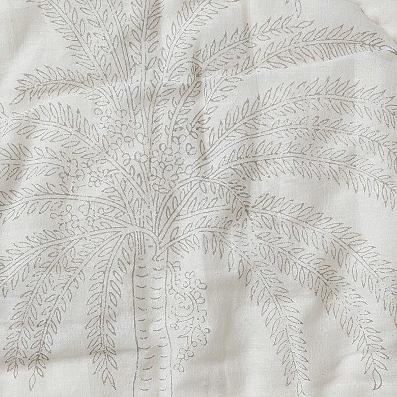 クッション カバー キルト 綿 正方形 45×45cm ヤシの木 春 夏 秋 冬 夏用 コットン 洗える 洗濯可  おしゃれ 北欧 ビーチ リゾート 西海岸 コースタル 34466 |  | 03