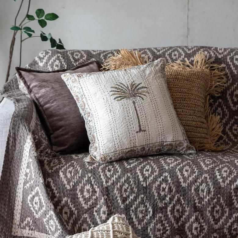 クッション カバー キルト 綿 正方形 45×45cm ヤシの木 春 夏 秋 冬 夏用 コットン 洗える 洗濯可  おしゃれ 北欧 ビーチ リゾート 西海岸 コースタル 34467 |  | 02