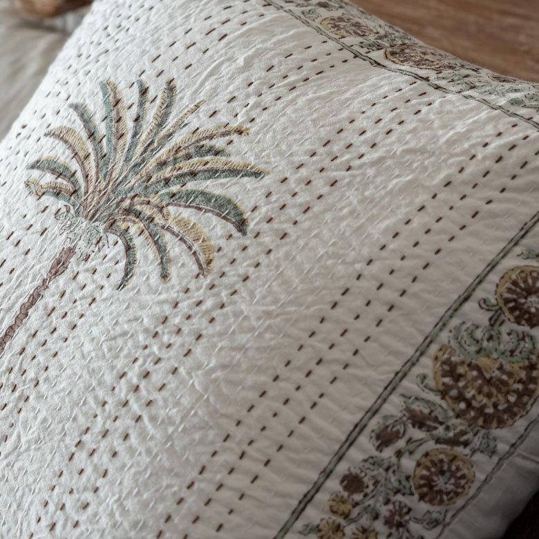 クッション カバー キルト 綿 正方形 45×45cm ヤシの木 春 夏 秋 冬 夏用 コットン 洗える 洗濯可  おしゃれ 北欧 ビーチ リゾート 西海岸 コースタル 34467 |  | 03