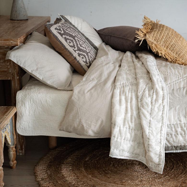 クッション カバー キルト 綿 正方形 45×45cm 幾何柄 春 夏 秋 冬 夏用 コットン 洗える 洗濯可  おしゃれ 北欧 ビーチ リゾート 西海岸 コースタル 34468 |  | 16