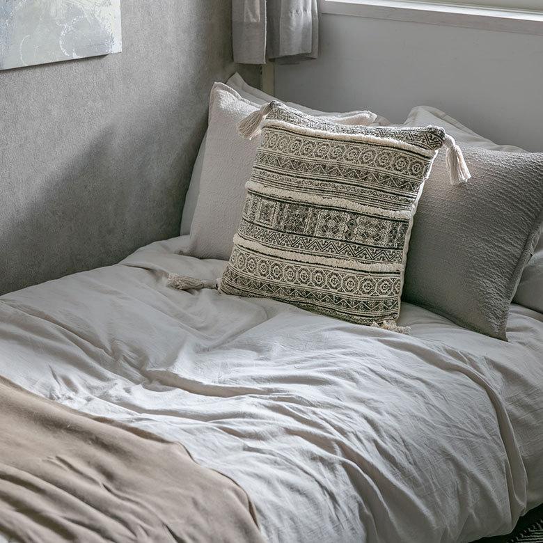 クッションカバー コットン ウーブンプリント 45ｘ45cm タッセル付き Raha ラーハ 正方形 四角 ソファ ベッド アウトドア リビング BOHO アジアン 雑貨 34475 | ブランド登録なし | 03