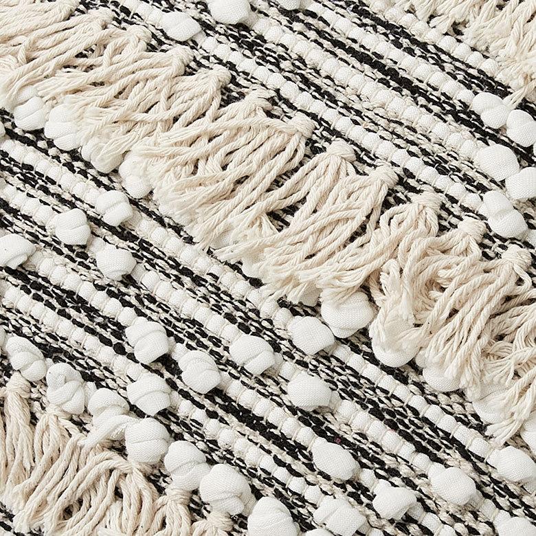 クッションカバー コットン ハンドルーム 手織り 45ｘ45cm フリンジ Raha ラーハ 正方形 四角 ソファ ベッド アウトドア リビング BOHO アジアン 雑貨 34477-bk | ブランド登録なし | 02