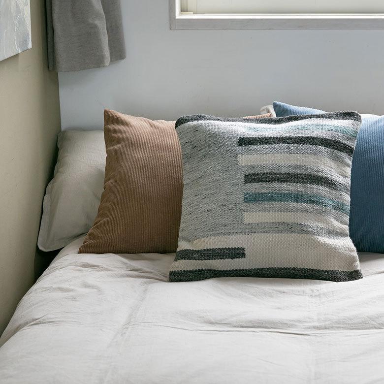 クッションカバー キリム柄 45ｘ45cm ボーダー柄 インド  正方形 四角 ソファ ベッド アウトドア 車内 リビング おしゃれ かっこいい 北欧 西海岸 ビーチ 34481 | ブランド登録なし | 13