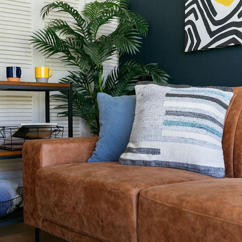 クッションカバー キリム柄 45ｘ45cm ボーダー柄 インド  正方形 四角 ソファ ベッド アウトドア 車内 リビング おしゃれ かっこいい 北欧 西海岸 ビーチ 34481 | ブランド登録なし | 15