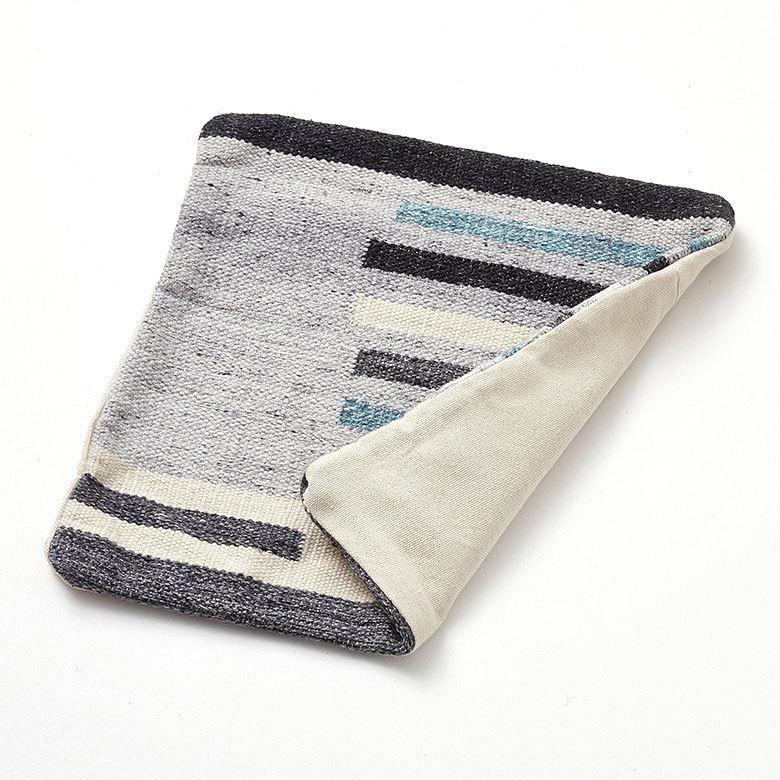 クッションカバー キリム柄 45ｘ45cm ボーダー柄 インド  正方形 四角 ソファ ベッド アウトドア 車内 リビング おしゃれ かっこいい 北欧 西海岸 ビーチ 34481 | ブランド登録なし | 19