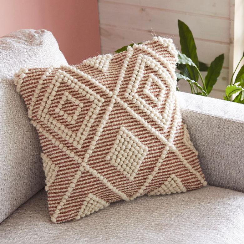 クッションカバー インド ブラウン 幾何柄 ジオメトリック Raha ラーハ ダイヤ柄 正方形 四角 おしゃれ BOHO モロッカン アジアン 雑貨 エスニック  34484-br | ブランド登録なし | 13