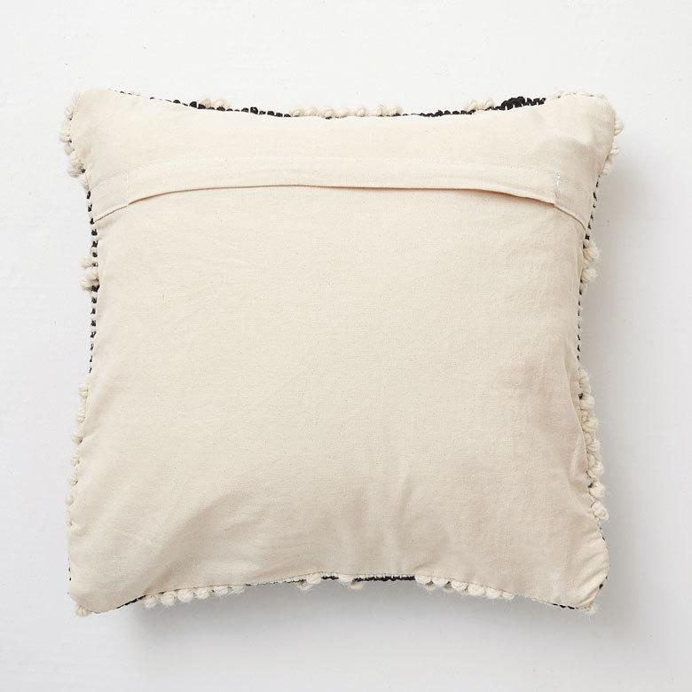 クッションカバー インド グレー モノトーン 幾何柄 ダイヤ柄 Raha ラーハ  正方形 四角 クッション用カバー モロッカン おしゃれ 西海岸 ビーチ 34485-bk | ブランド登録なし | 11