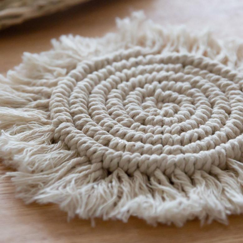 メール便対応 コースター マクラメ 編み コットン 円 綿 テーブルウェア マット 敷き 敷物 手作り 北欧 ナチュラル おしゃれ インテリア おうち時間 雑貨 34491 | ELEMENTS（インテリア） | 16