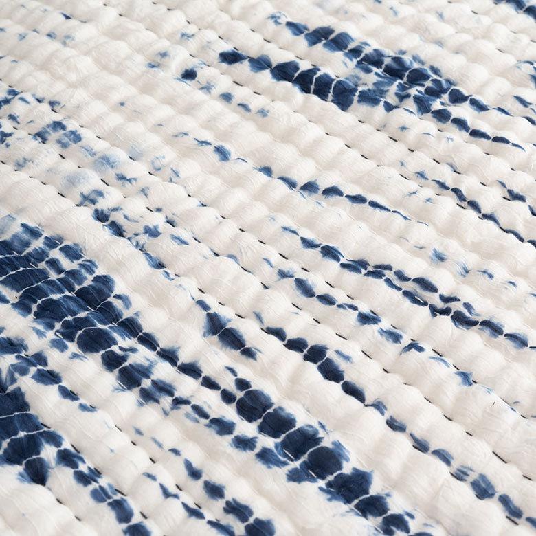 マルチカバー ソファー カバー キルト ベッド こたつ タイダイ 200×250 cm 正方形 洗える 夏 春 青 波 海 コットン 綿 ソファ おしゃれ インテリア 北欧 34501 | ELEMENTS（インテリア） | 10