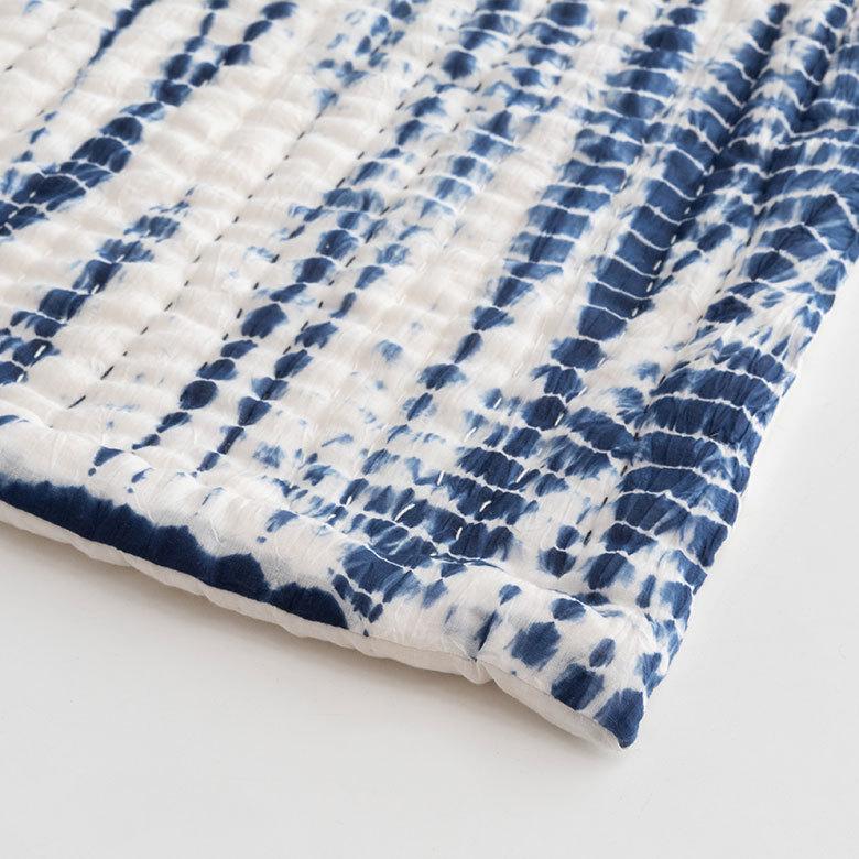 マルチカバー ソファー カバー キルト ベッド こたつ タイダイ 200×250 cm 正方形 洗える 夏 春 青 波 海 コットン 綿 ソファ おしゃれ インテリア 北欧 34501 | ELEMENTS（インテリア） | 11