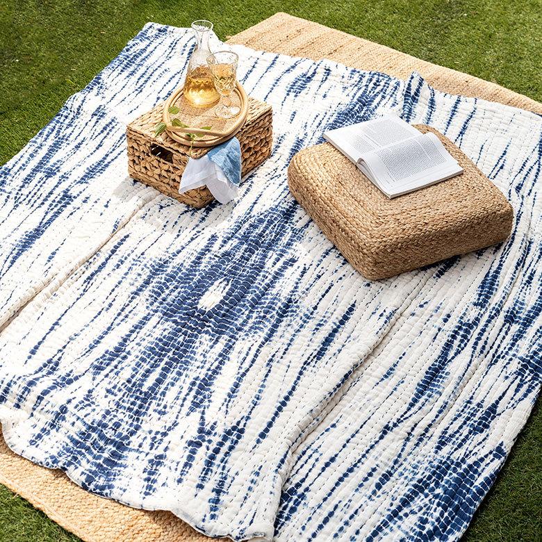 マルチカバー ソファー カバー キルト ベッド こたつ タイダイ 200×250 cm 正方形 洗える 夏 春 青 波 海 コットン 綿 ソファ おしゃれ インテリア 北欧 34501 | ELEMENTS（インテリア） | 15