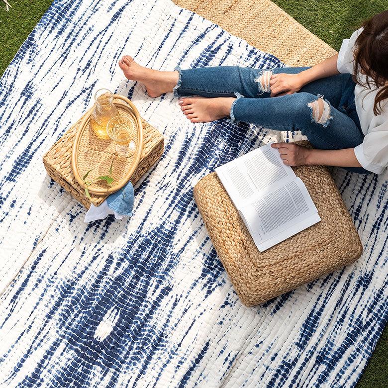 マルチカバー ソファー カバー キルト ベッド こたつ タイダイ 200×250 cm 正方形 洗える 夏 春 青 波 海 コットン 綿 ソファ おしゃれ インテリア 北欧 34501 | ELEMENTS（インテリア） | 04