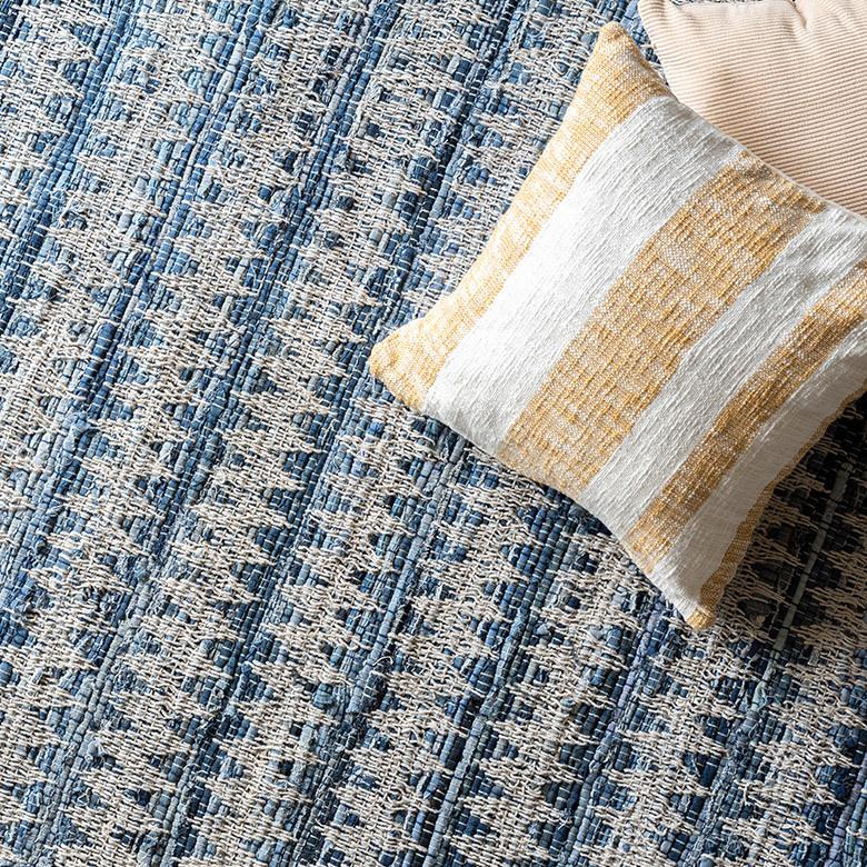 ラグ マット ラグマット インド デニム フリンジ付き 130×190cm Raha ラーハ 絨毯 じゅうたん 長方形 リビング 寝室 春 夏 秋 冬 おしゃれ 北欧 西海岸 34510 | ELEMENTS（インテリア） | 02