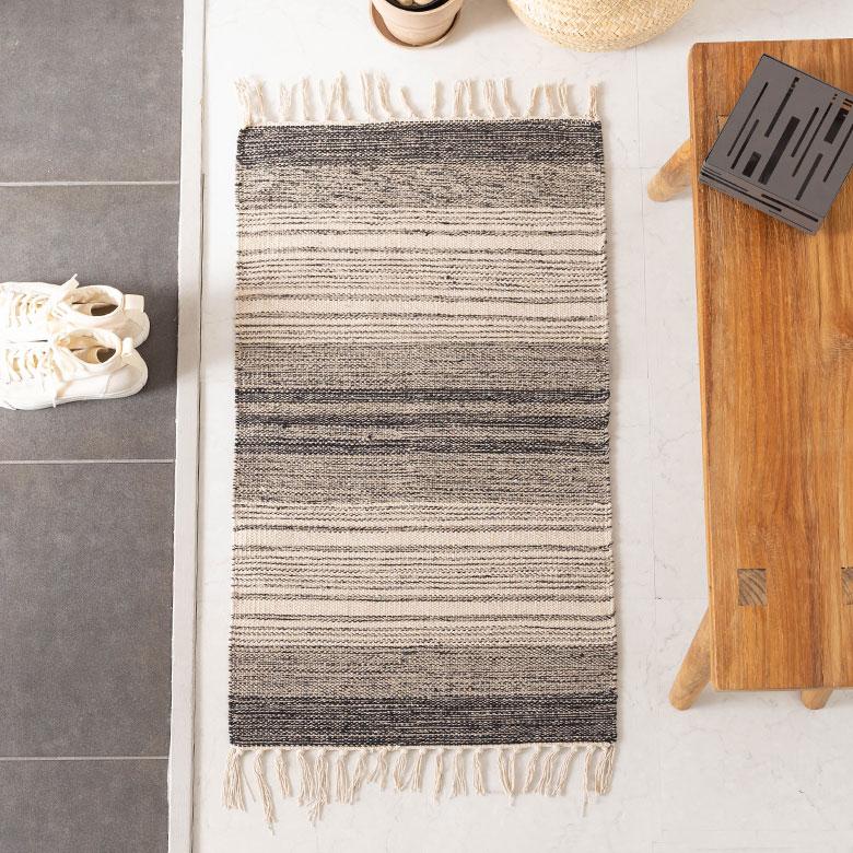 玄関 マット フリンジ モノトーン ボーダー ストライプ 約 50×80cm  室内 キリム風 アウトドア キャンプ リビング 寝室 西海岸 ビーチ 韓国 ボーホー 34522 | ELEMENTS（インテリア） | 13