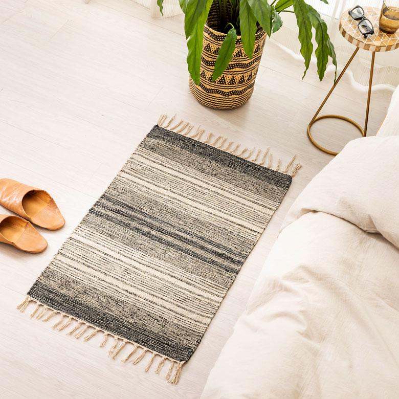 玄関 マット フリンジ モノトーン ボーダー ストライプ 約 50×80cm  室内 キリム風 アウトドア キャンプ リビング 寝室 西海岸 ビーチ 韓国 ボーホー 34522 | ELEMENTS（インテリア） | 09