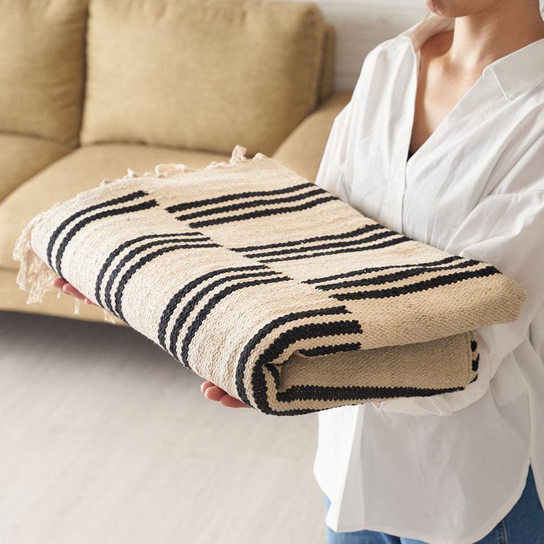 ラグ マット モノトーン ボーダー ストライプ インド製 約 140×200cm 夏用 絨毯 コットン フリンジ付き インテリア おしゃれ 北欧 西海岸 34528 | ELEMENTS（インテリア） | 17