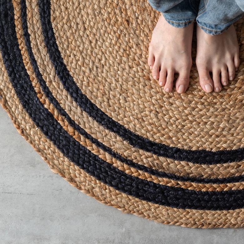 ラグ カーペット ジュート 幅90cm 90×90 円形 丸 マット インド製 麻 ライン オールシーズン 春 夏 秋 冬 ナチュラル おしゃれ 北欧  インテリア 西海岸 34530 | ELEMENTS（インテリア） | 13