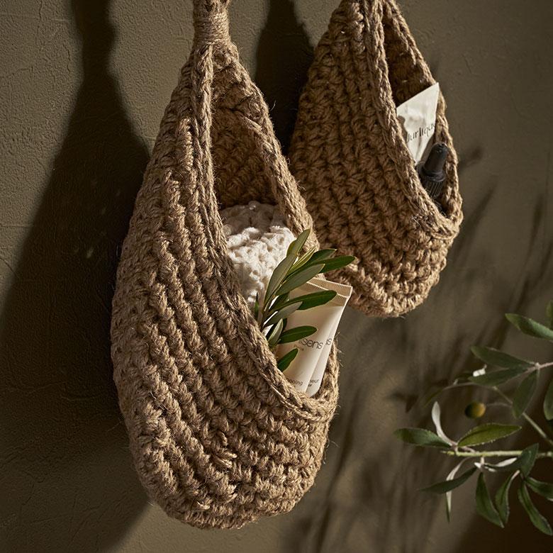バスケット 吊り下げ かご ジュート 麻 しずく型 Mサイズ 収納 ハンギング 壁掛け プランター クローゼット インテリア おしゃれ 北欧 西海岸 雑貨 34586-m | ELEMENTS（インテリア） | 01
