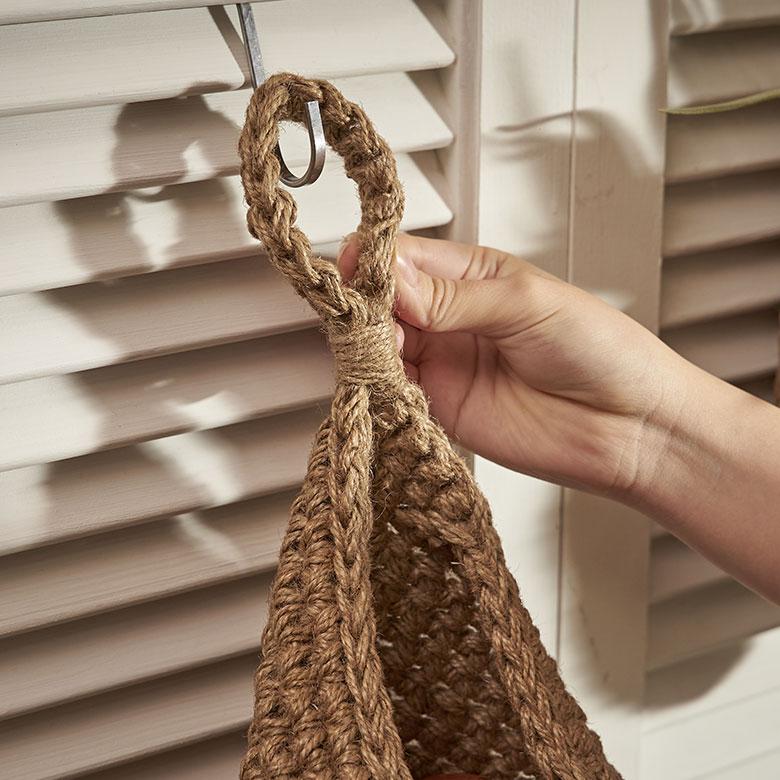 バスケット 吊り下げ かご ジュート 麻 しずく型 Mサイズ 収納 ハンギング 壁掛け プランター クローゼット インテリア おしゃれ 北欧 西海岸 雑貨 34586-m | ELEMENTS（インテリア） | 04