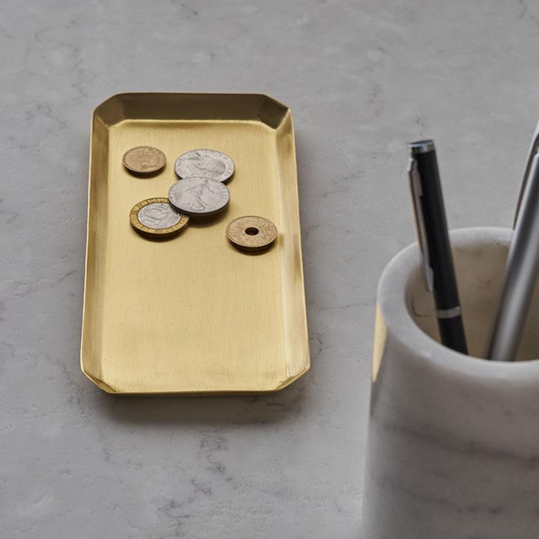 トレー 真鍮 トレイ キャッシュ 長方形 ゴールド 金 属 アンティーク 風 ペン 小物 入れ カルトン おしぼり おしゃれ 北欧 雑貨 インテリア 西海岸 34602 | ELEMENTS（インテリア） | 11