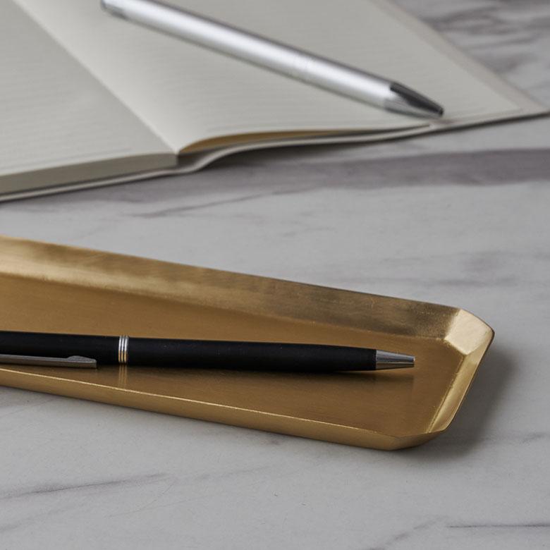 トレー 真鍮 トレイ キャッシュ 長方形 ゴールド 金 属 アンティーク 風 ペン 小物 入れ カルトン おしぼり おしゃれ 北欧 雑貨 インテリア 西海岸 34602 | ELEMENTS（インテリア） | 13